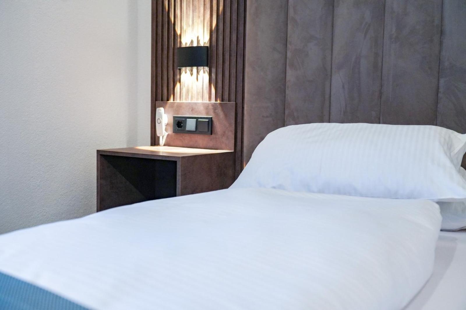 Jg Hotel Antoniergasse Меминген Екстериор снимка