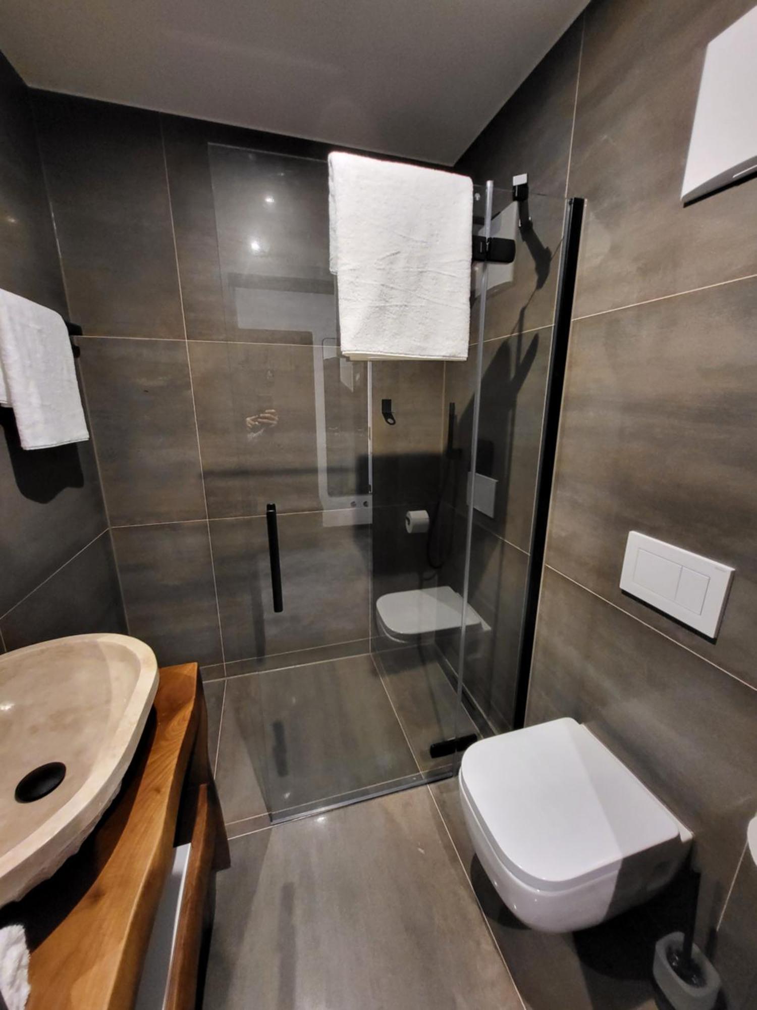 Jg Hotel Antoniergasse Меминген Екстериор снимка